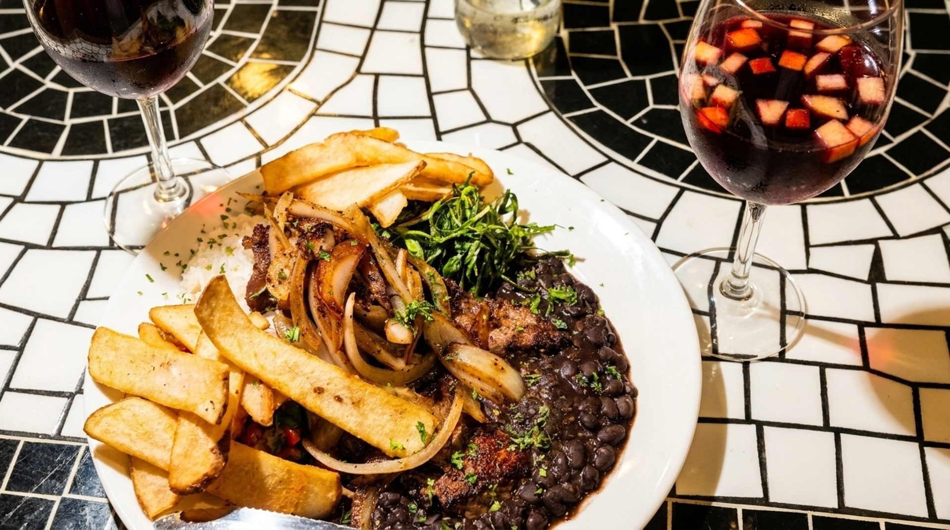 Arkansas Online: Dishes Out Delight