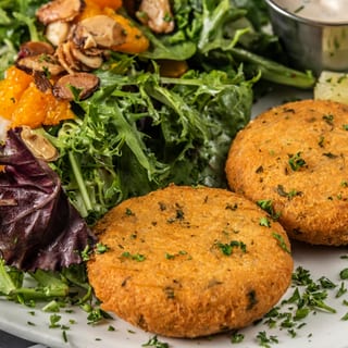Salmon Cakes